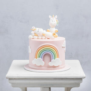 unikornisos gyerek torta