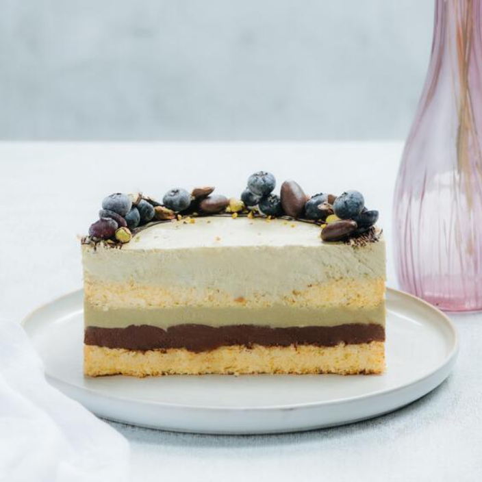 szülinapi torta képek férfinak szülinapi torta képek csoki pisztácia